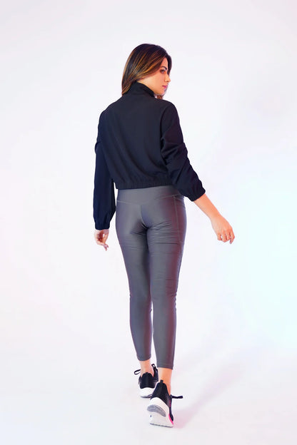 International Sports™ Cropped Zipper