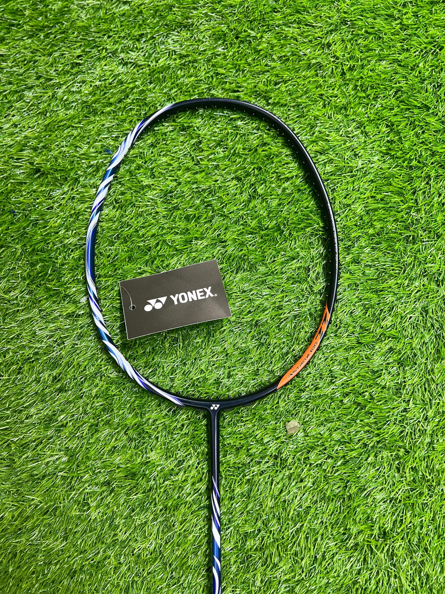 International Sports™ Yonex Astrox 100zz